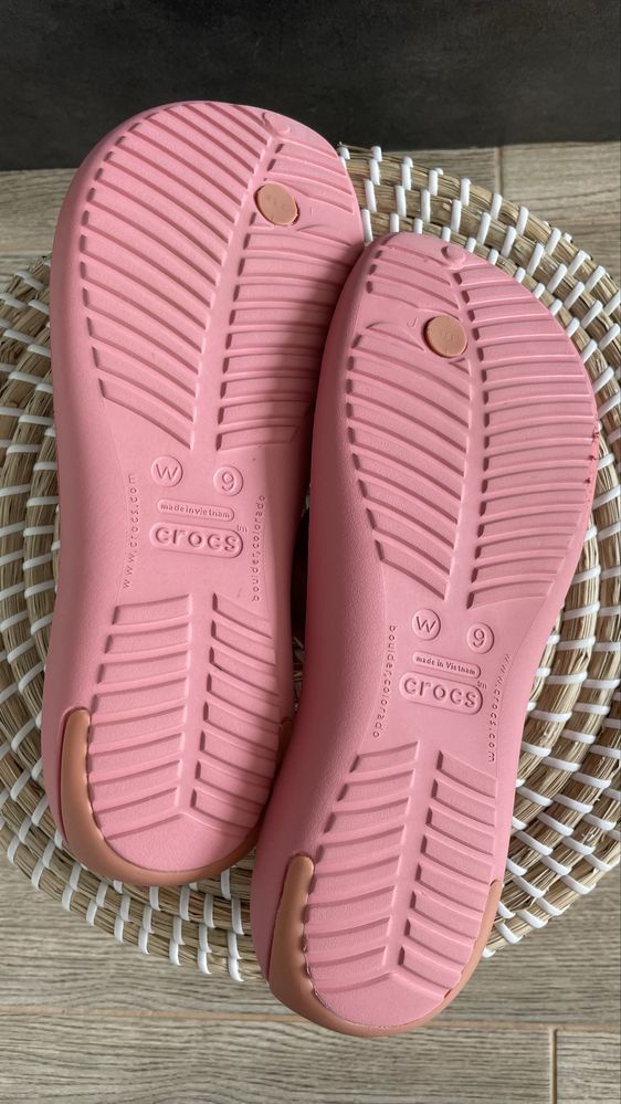 Crocs japonki sexi flip blossom W9 39/40 - produkcja Wietnam