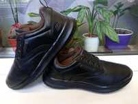 Очень легкие  комфортные кожаные кроссовки " Skechers" 41 р