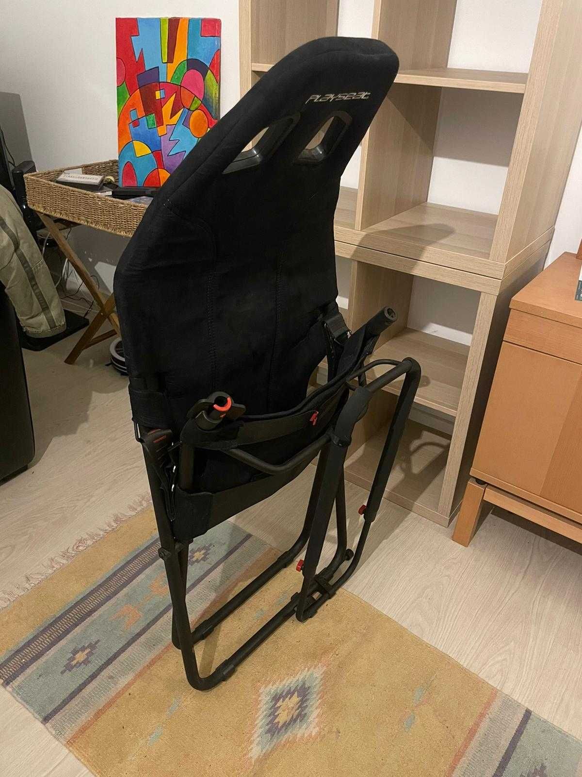 Volante G29 + Cadeira Playseat Challenge
