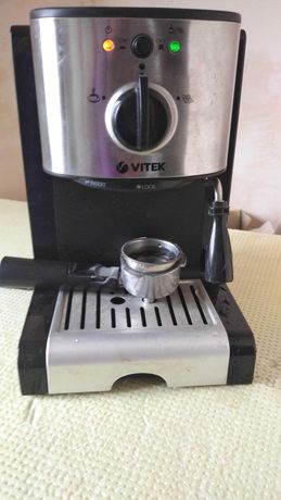 Кофеварка Vitek нужен ремонт