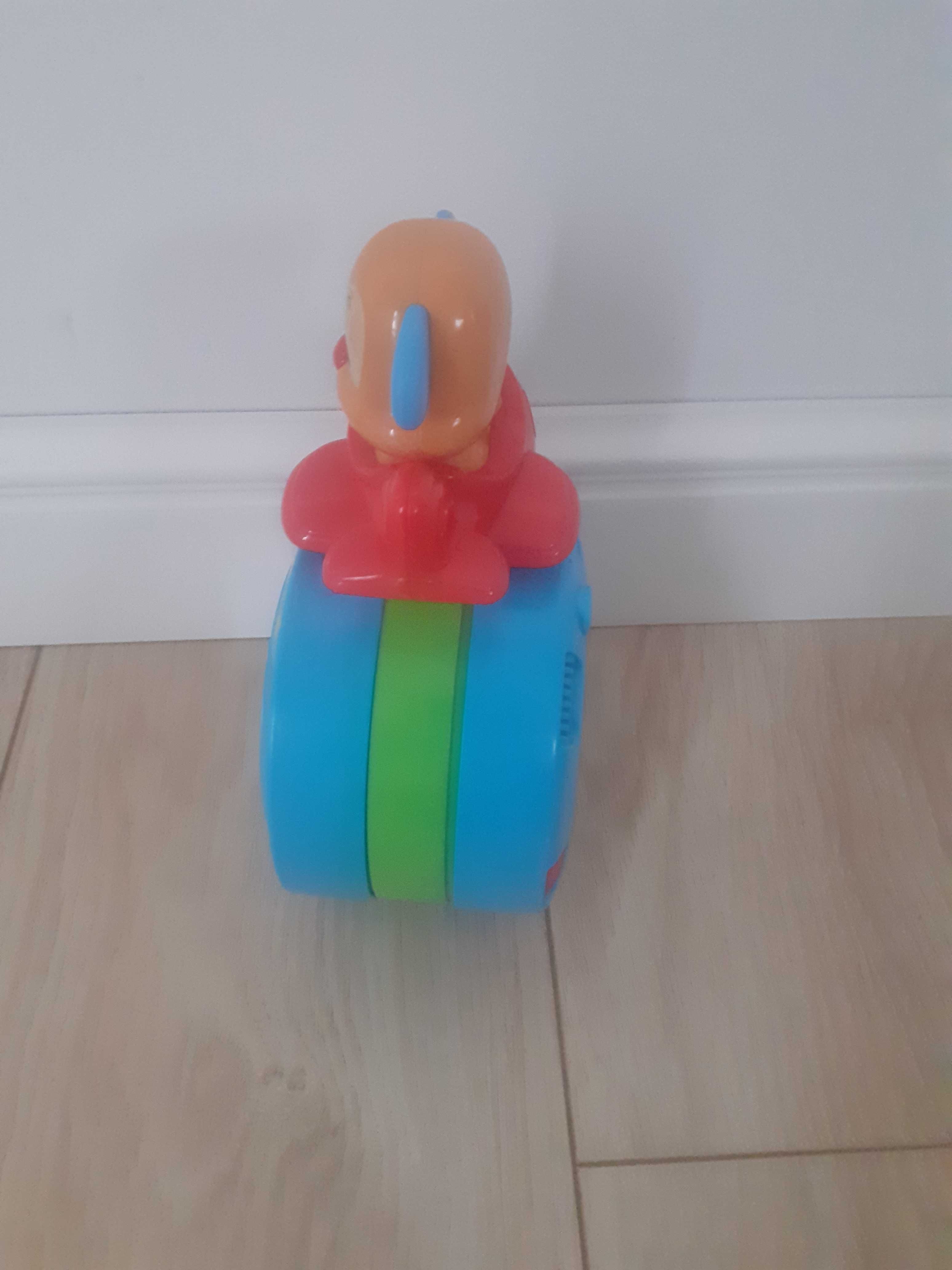 Zabawka szczeniaczek kiwaczek fisher price