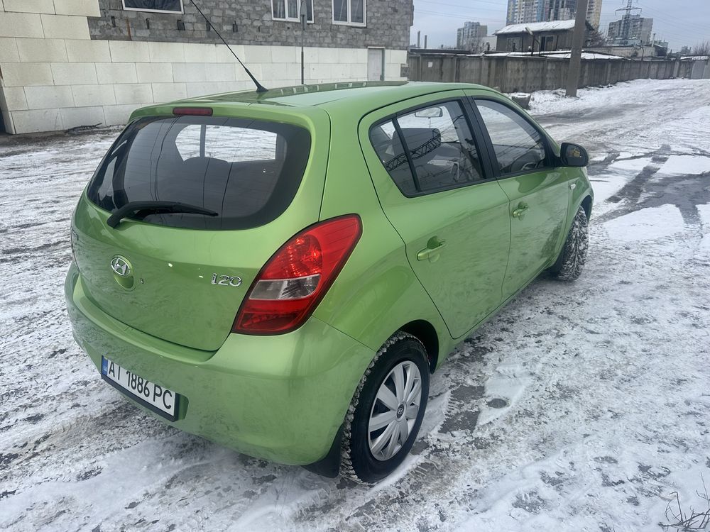 Продам Huyndai i20