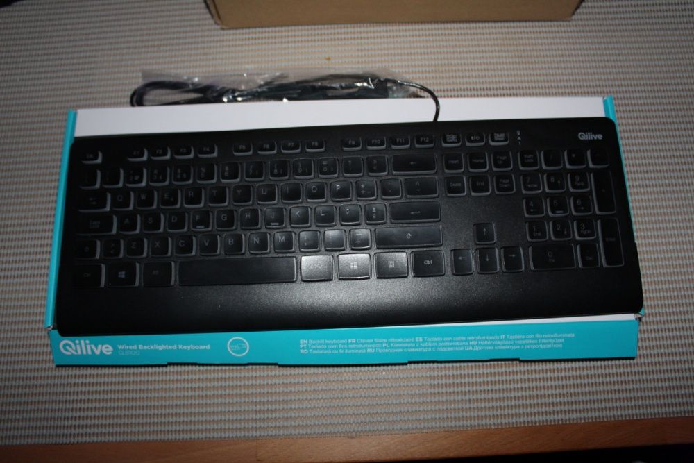 QLIVE 8.100 PC Keyboard64575352804097121