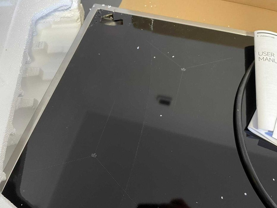 PŁYTA INDUKCYJNA AEG IAE84411XB Rama ze stali nierdzewnej