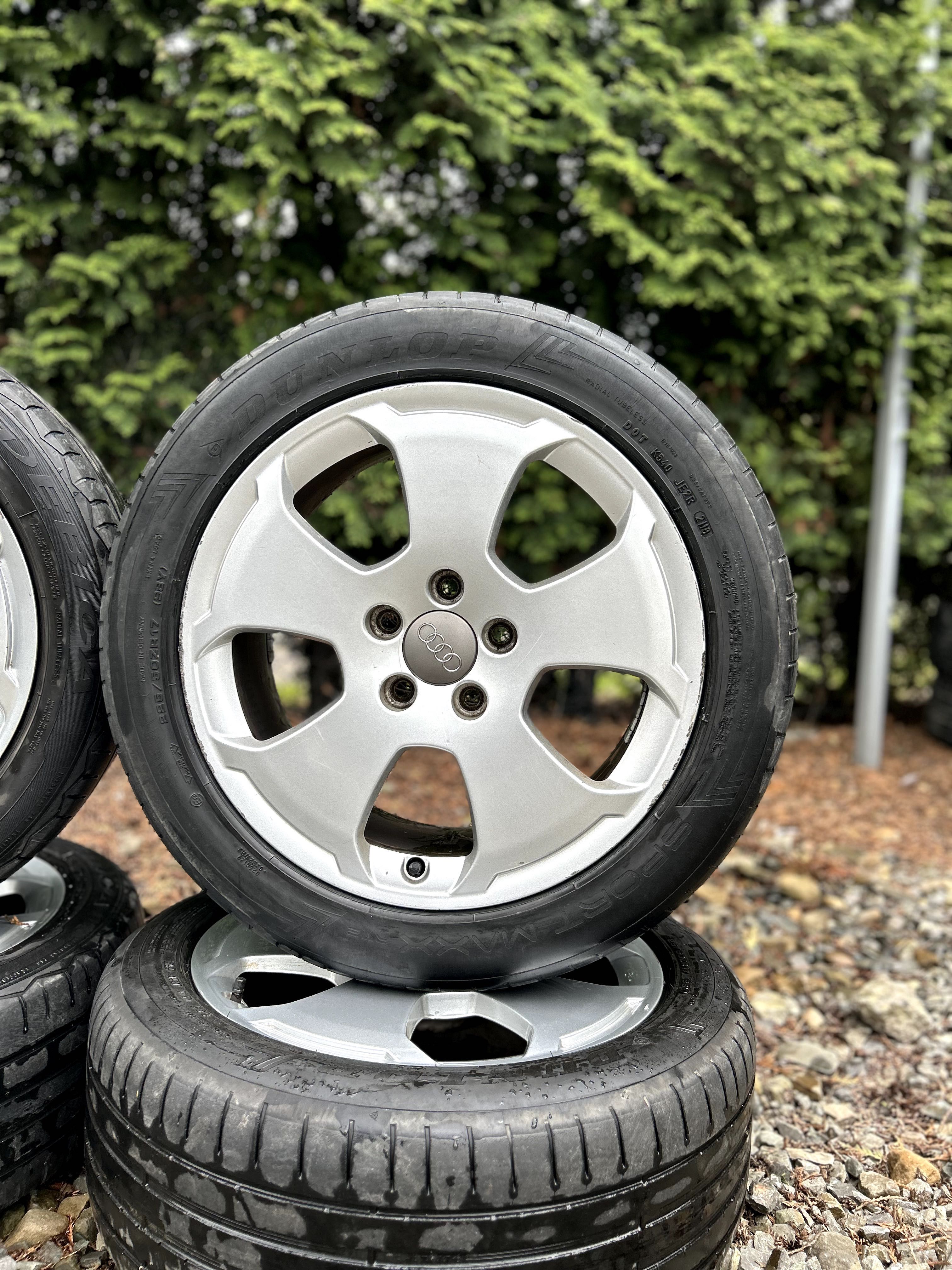 Felgi 5x112 oryginalne  Audi 7,5j Bardzo ładne opony lato 17 cali