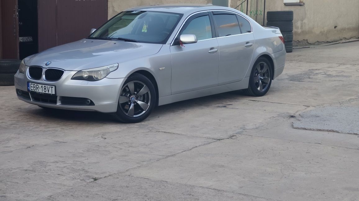 BMW E60 520i 170KM sedana Benzyna