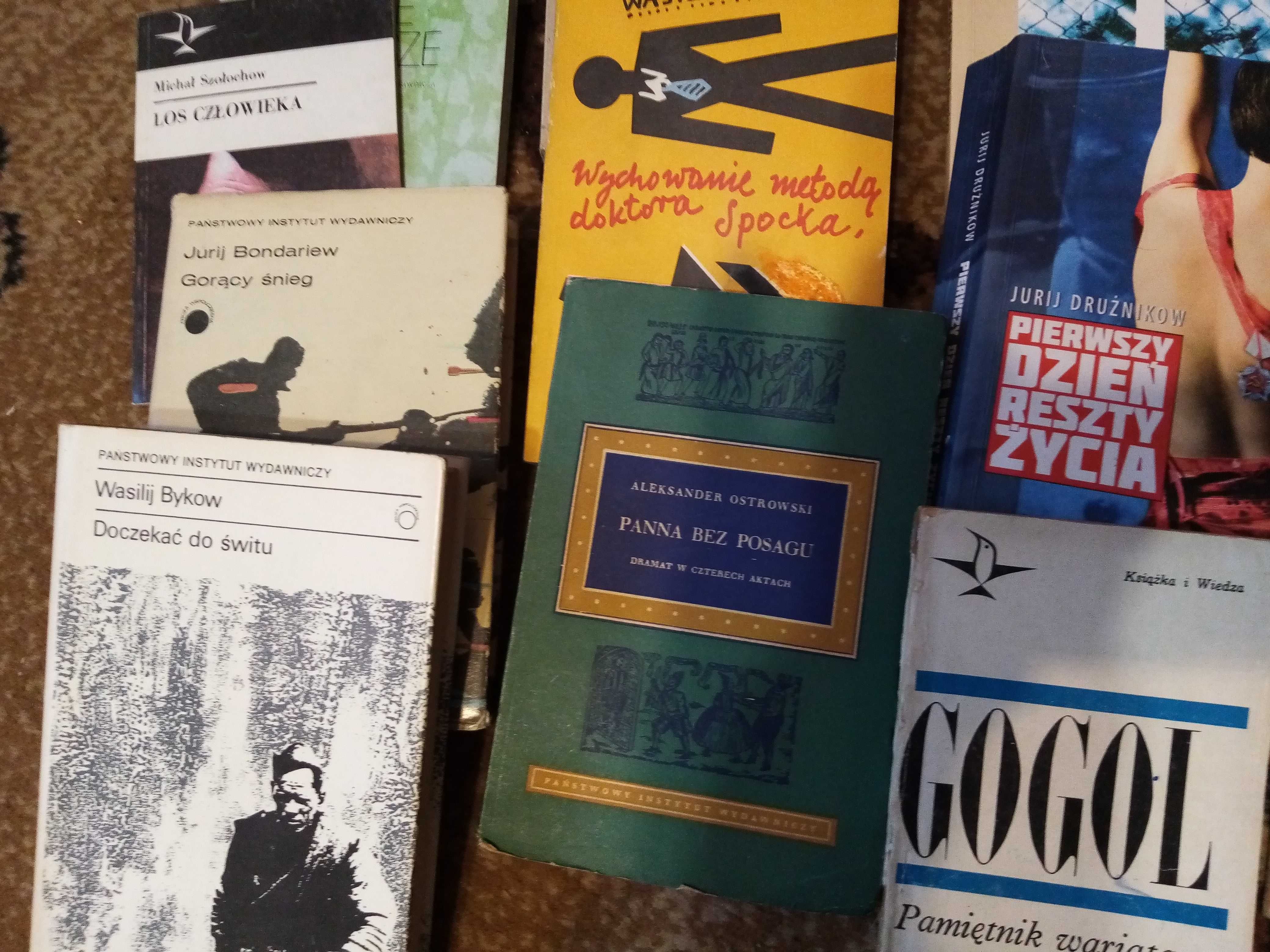 31 książek lit rosyjska Gogol druznikow Wojnowicz maksimow itp zestaw