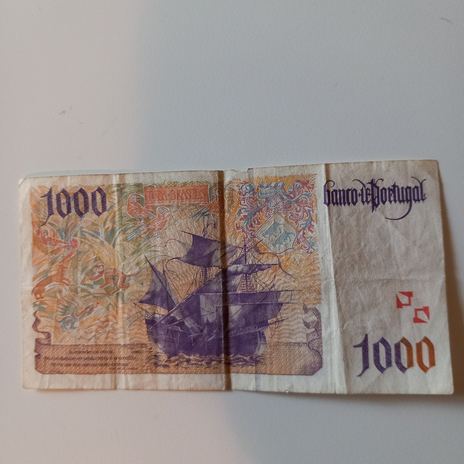Vendo nota antiga de 1000