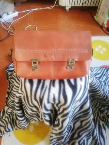 ALVIELA SHOULDER/SADDLE BAG (Mala artesanal em Couro Vegetal)