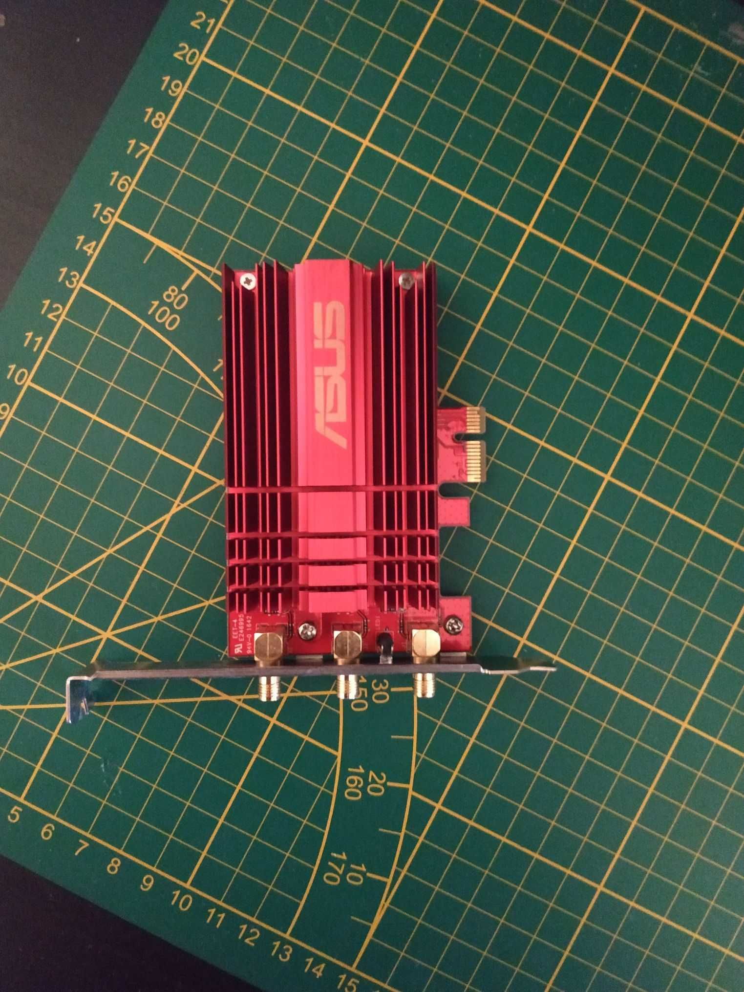 Adaptador Wi-Fi 802.11ac Asus PCE-AC68
