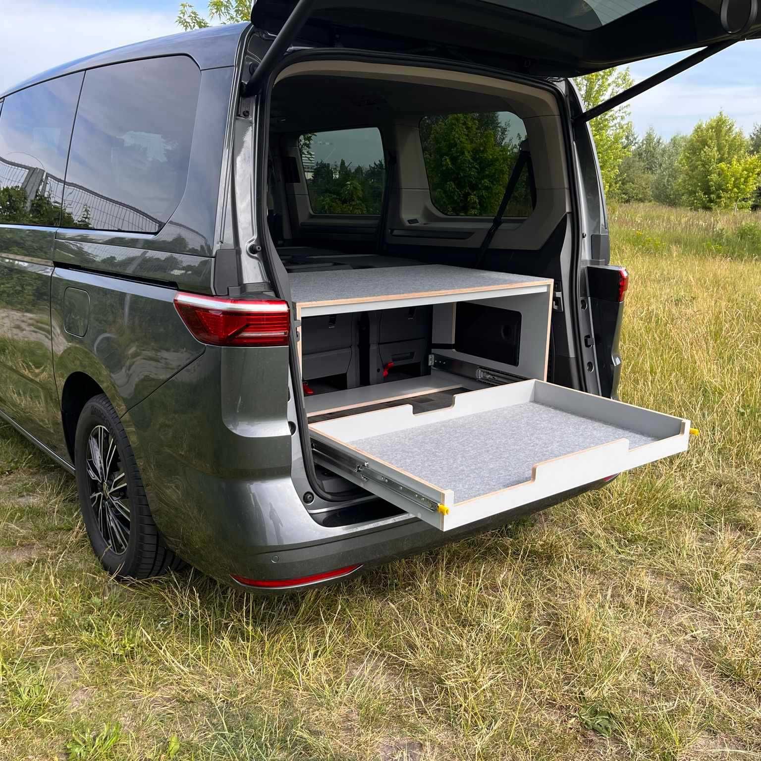 Box kempingowy Zabudowa campingowa VW Nowy Multivan Multivan T7