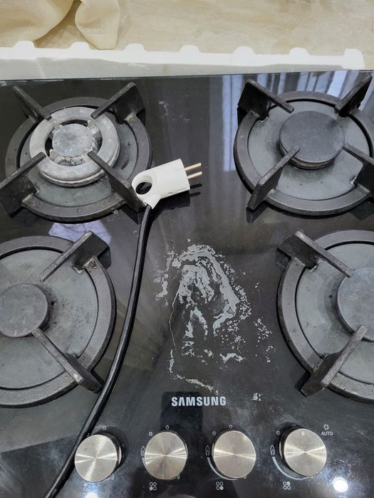 Газова поверхня Sumsung