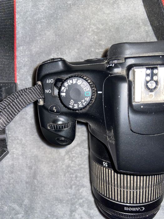 Canon EOS 1100D em excelente estado