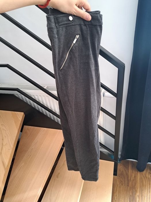 Szare spodnie legginsy damskie Bershka 40 L bawełna