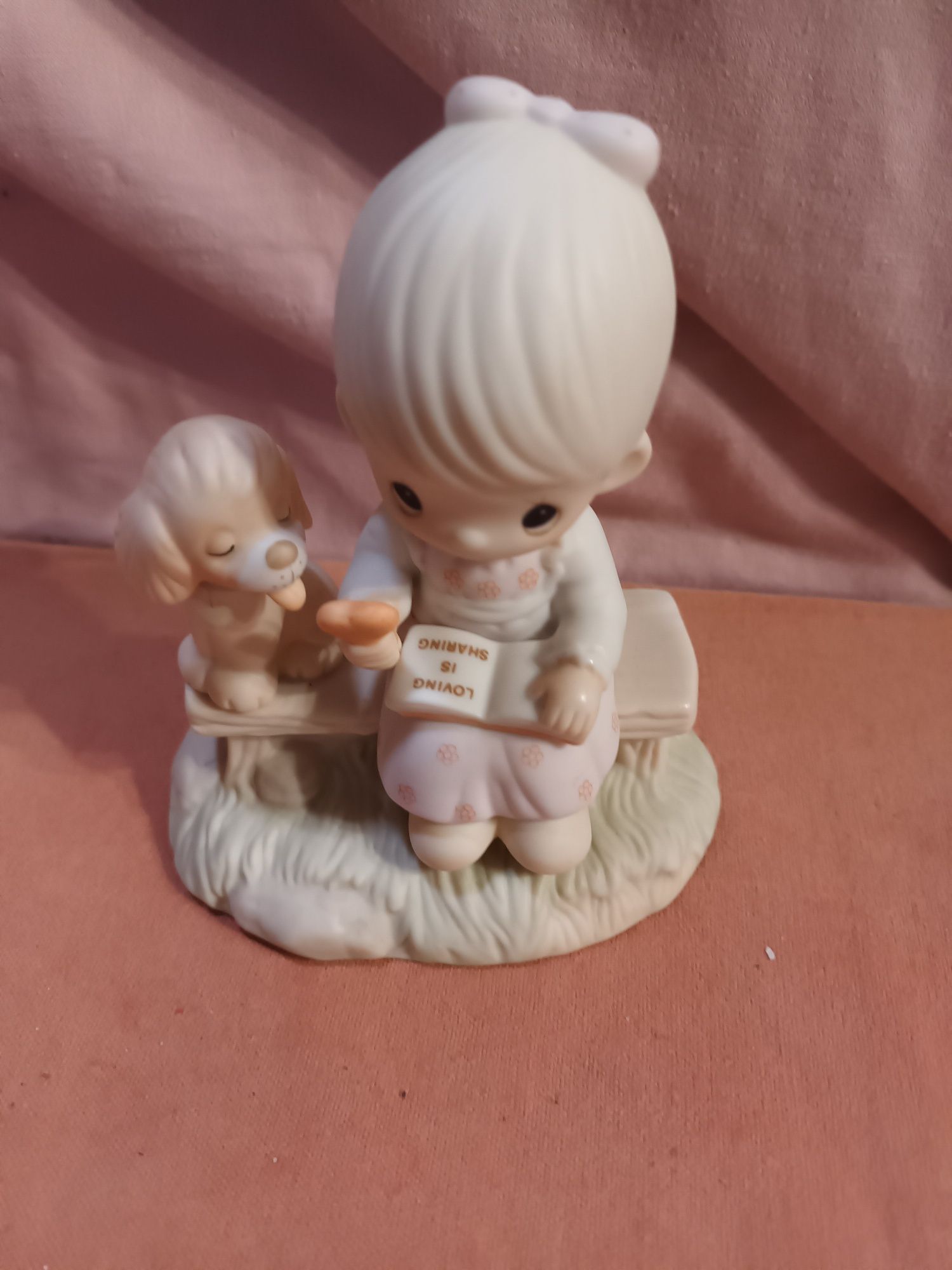 Belíssimas esculturas em biscuit em estado irrepreensível