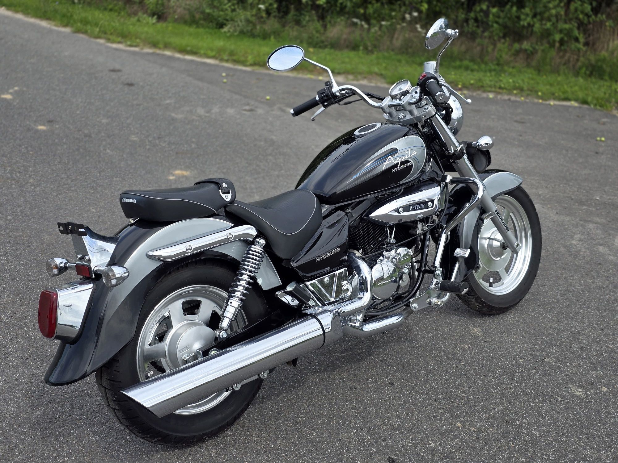 Hyosung aquilla 125 kat B Import niemcy.  Jak nowy !