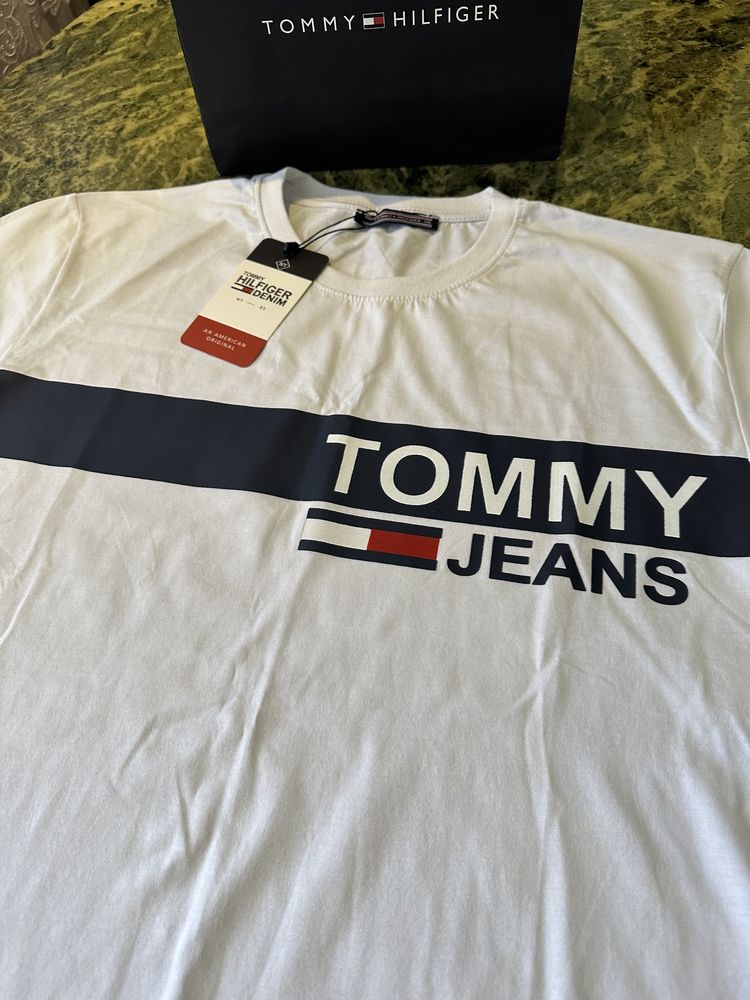 Tommy Hilfiger XL футболка