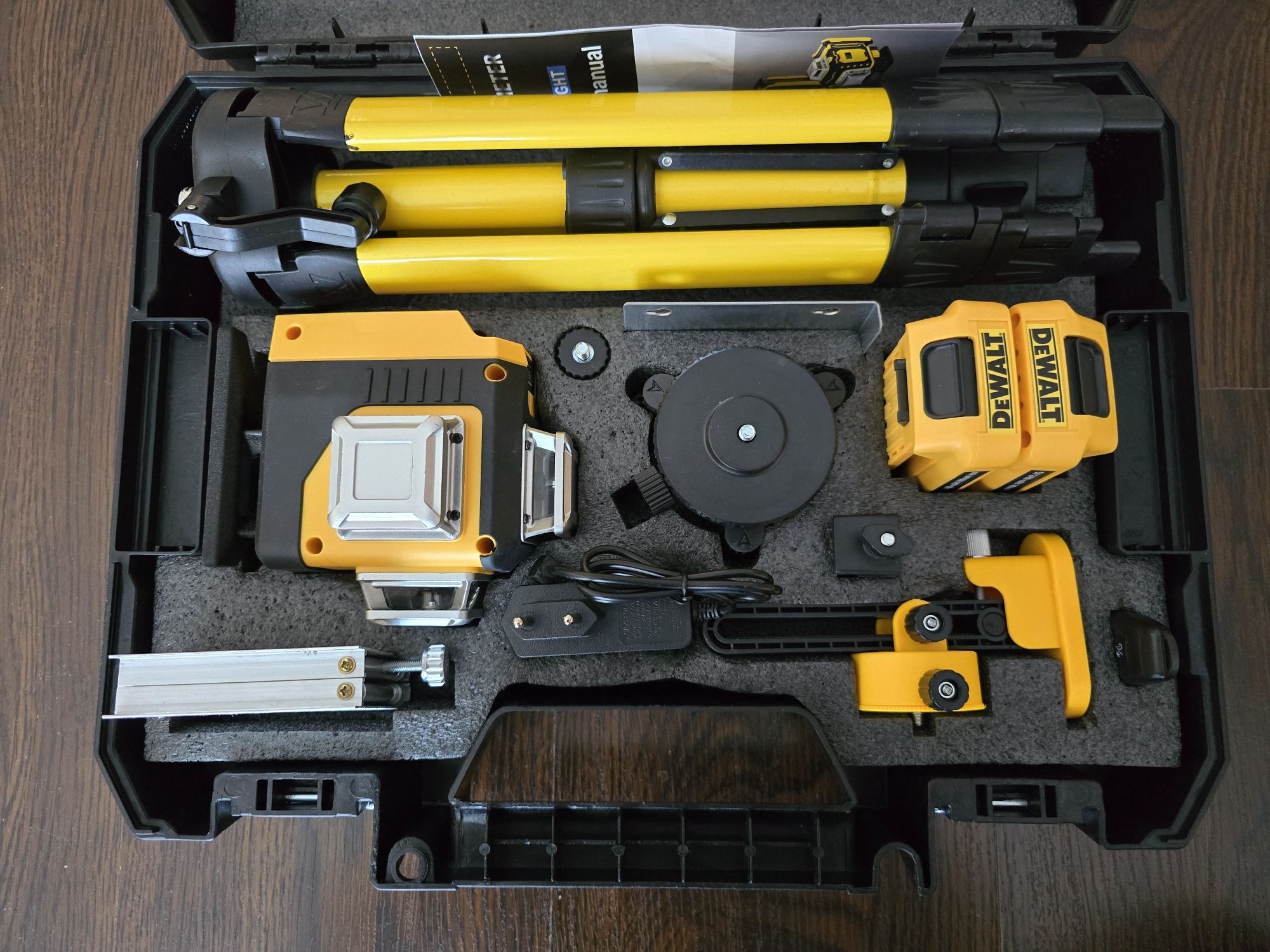 Лазерный уровень Dewalt 4D 16 линий, лазерний рівень
