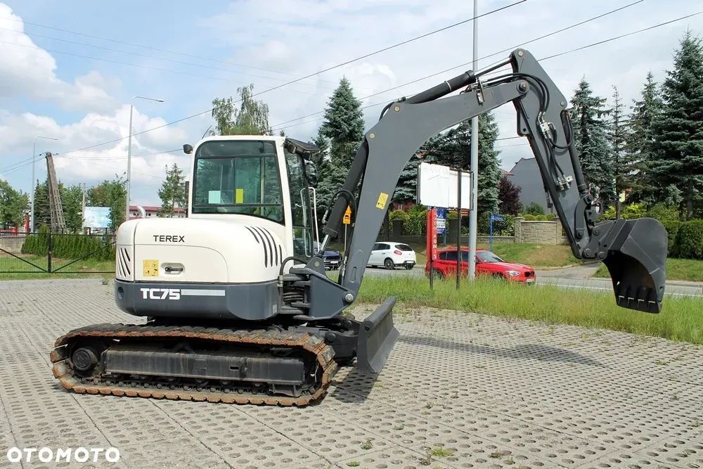 Terex TC75  Z Niemiec stan idealny gotowa do pracy nakładki na gąsienice