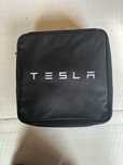 Ładowarka do samochodu elektrycznego Tesla