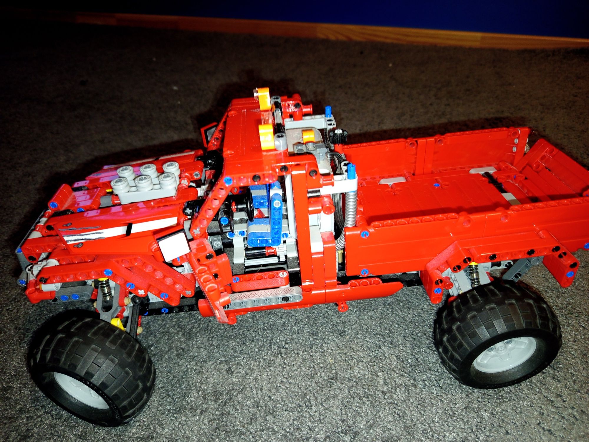 Lego 42029 Technic Ciężarówka Pick up Truck po Tuningu