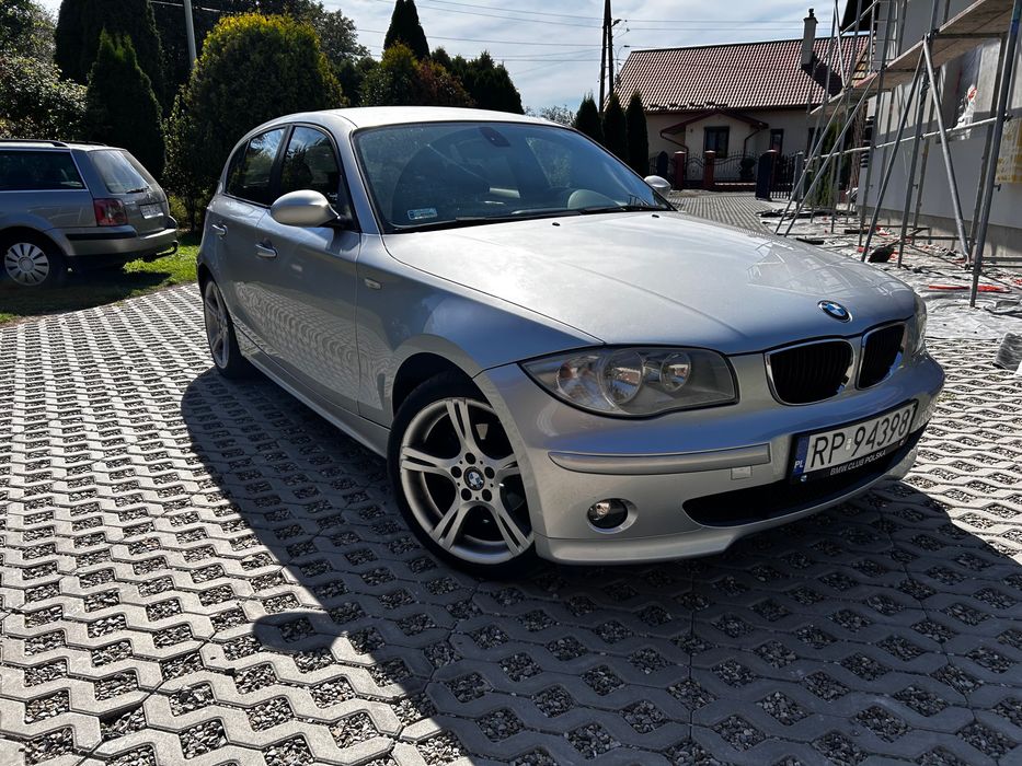 BMW serii 1 E87 118i 2005.r