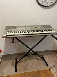 Orgão Piano Yamaha E303