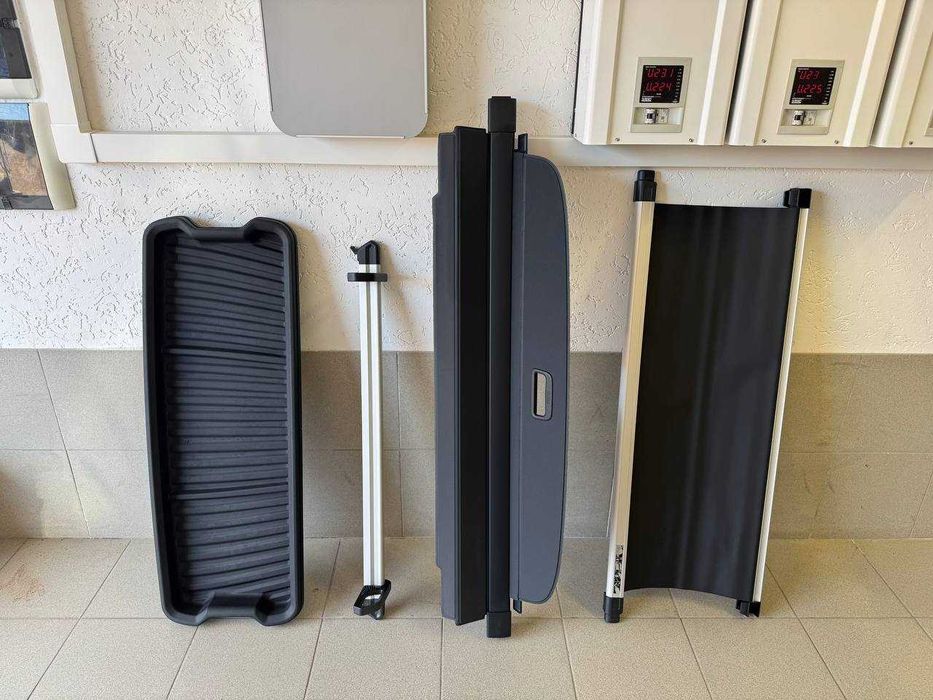 Шторка полка лоток релінг багажника Шкода Суперб 2021 р