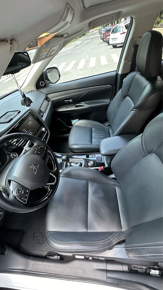 Mitsubishi Outlander 3 Ultimate