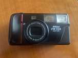 Nikon TW Zoom quartz date - camara retro