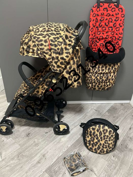 Леопардова коляска 6,8кг Cosatto woosh roar тренд