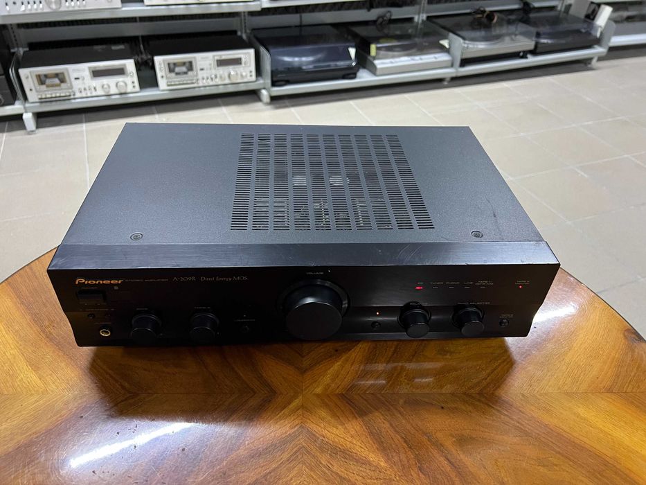 Wzmacniacz Pioneer A-209R Audio Room