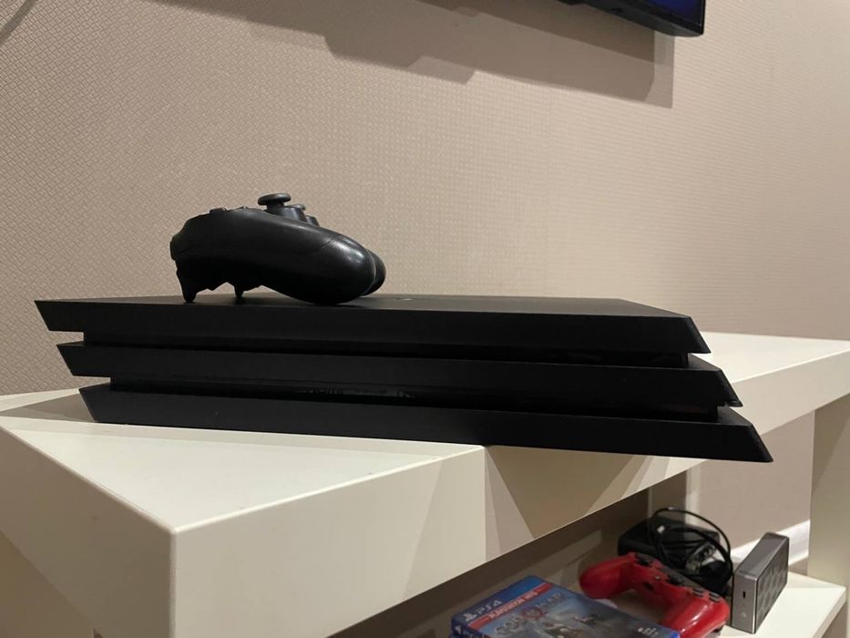 Playstation 4 pro PS плойка