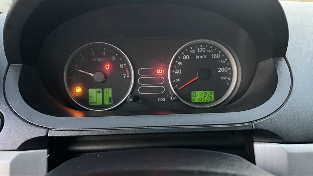 Ford fiesta 1.2 a gasolina 2005 trato financiamento