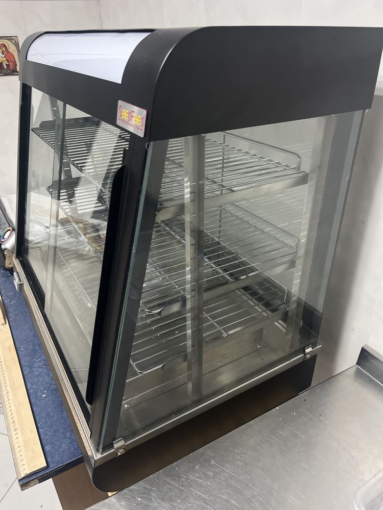 Теплова вітрина GoodFood WS680 Black Line