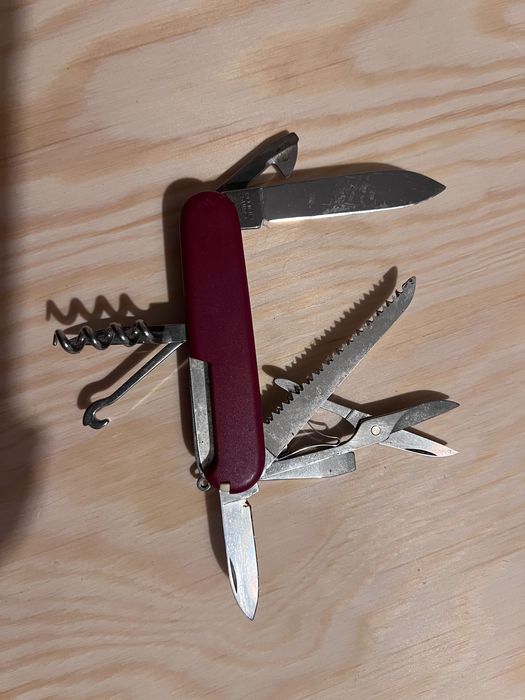 Scyzoryk victorinox huntsman