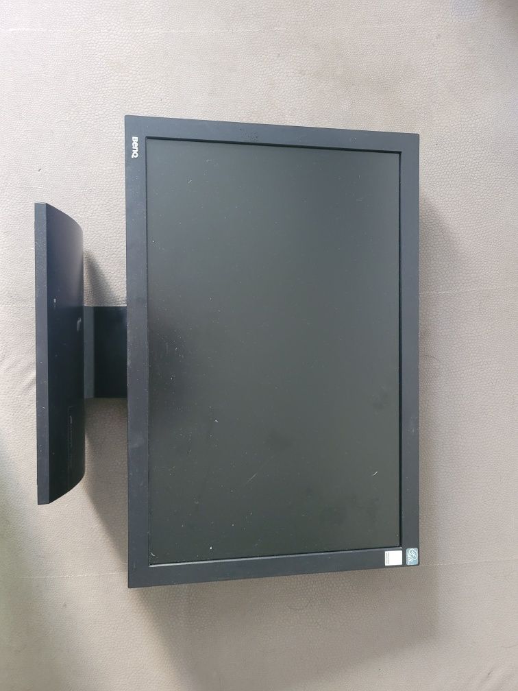 Monitor komputerowy