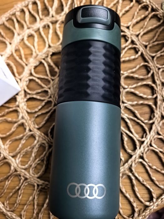 Kubek termiczny Audi