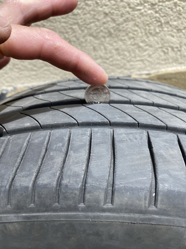 Шини Michelin 225/45/18 2 шт