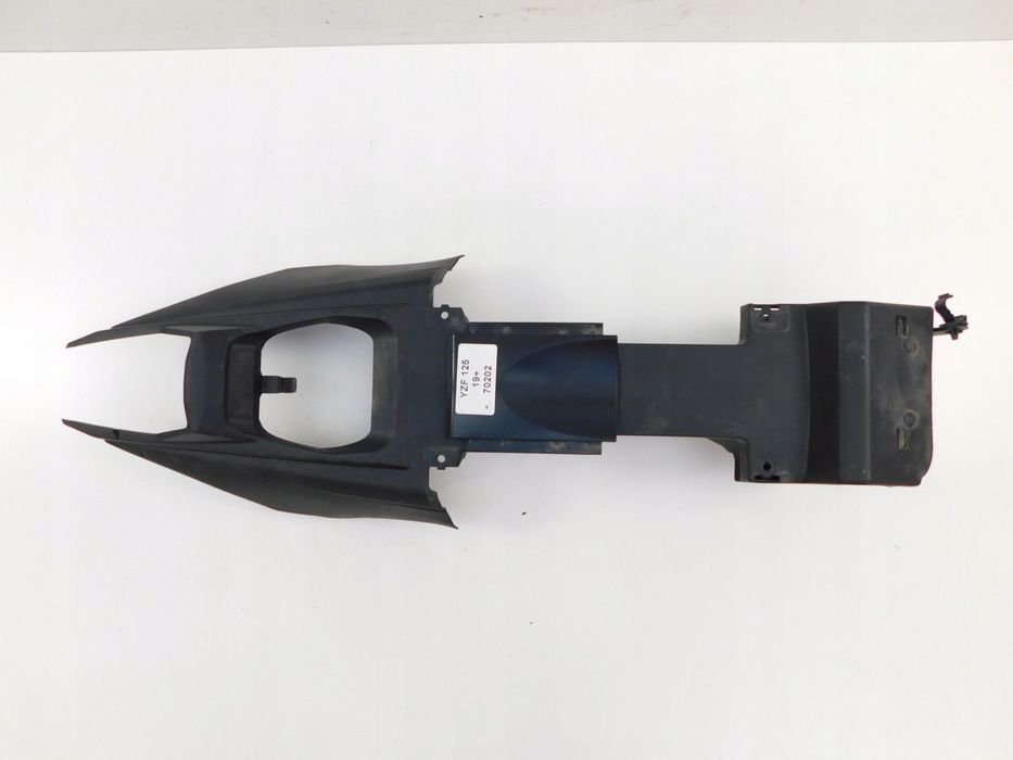 YAMAHA YZF 125 19 NADKOLE TYŁ