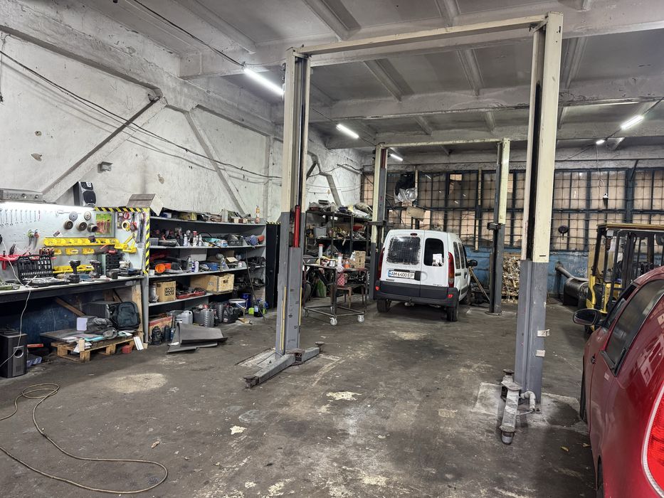 СТО Бокс, з обладнанням, 200 м2