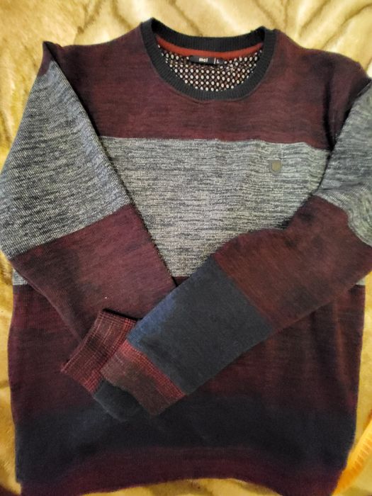 Чоловічий светр  новый.