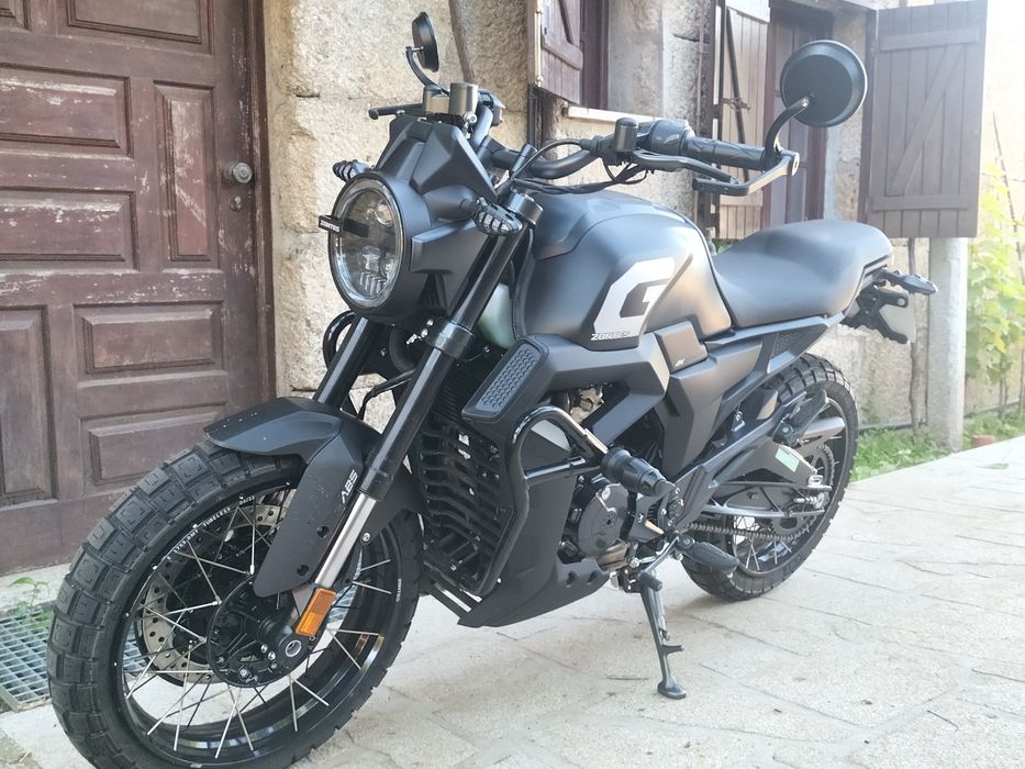 Zontes GK125 como nova