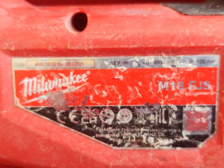 Wyrzynarka Milwaukee fjs