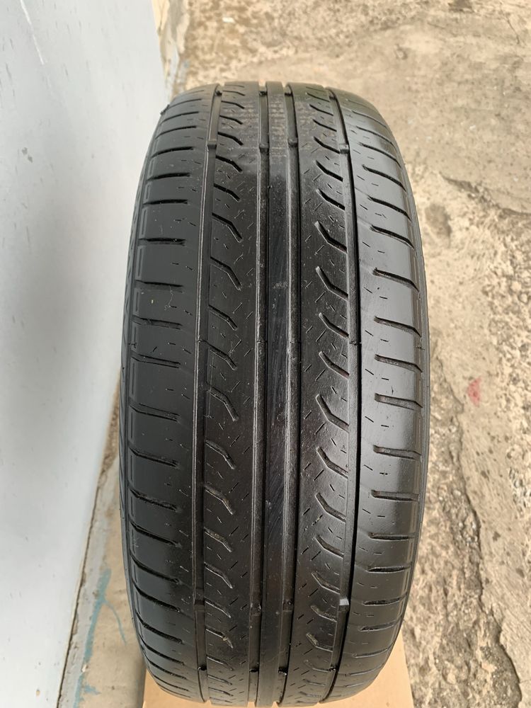 Продам пару шин КАМА EURO 236 размер 185/60 r15