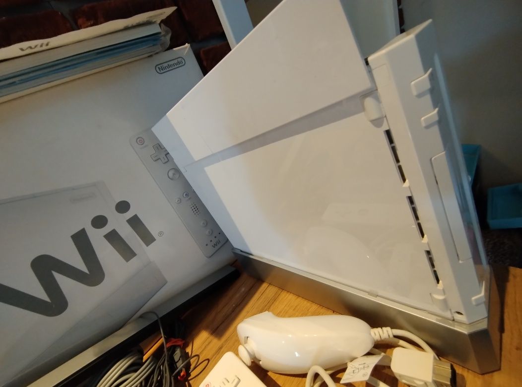 Nintendo Wii NTSC-J przerobiona BOX 250GB super stan