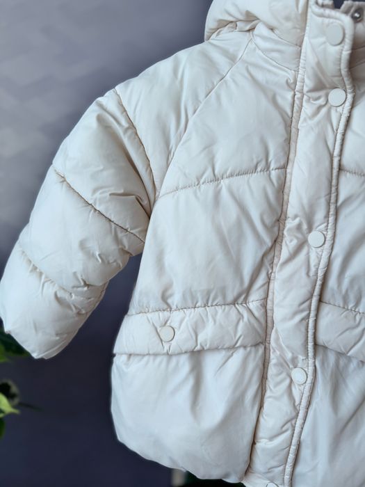 Куртка zara 104 см