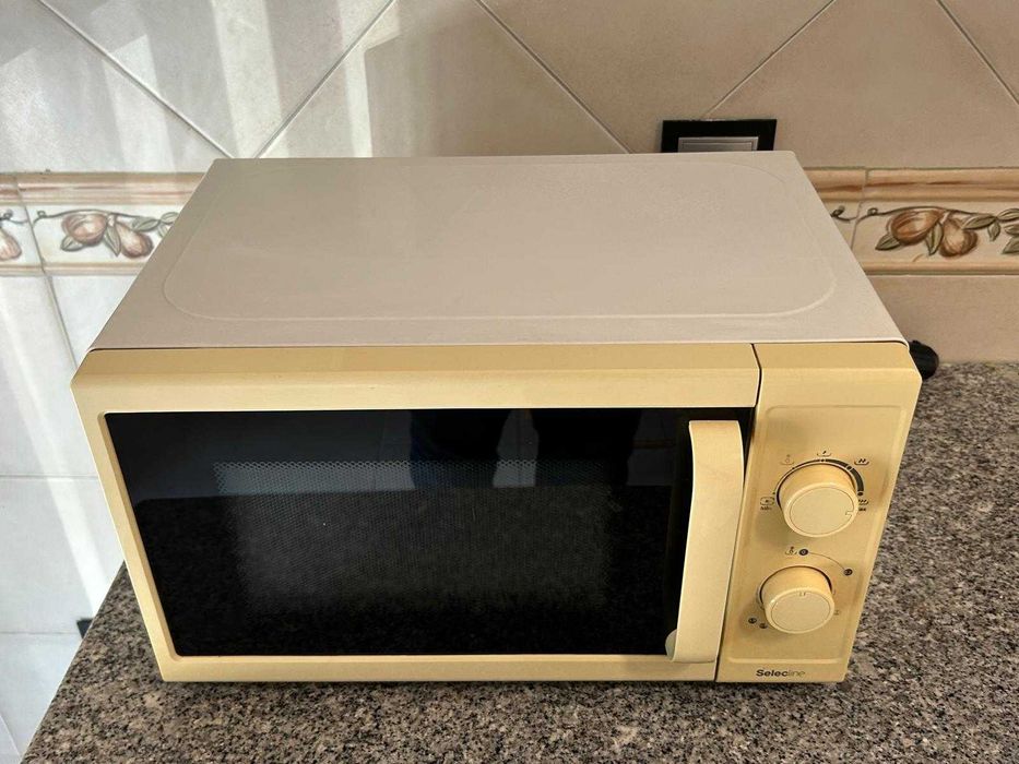 Microondas Electronia 15€