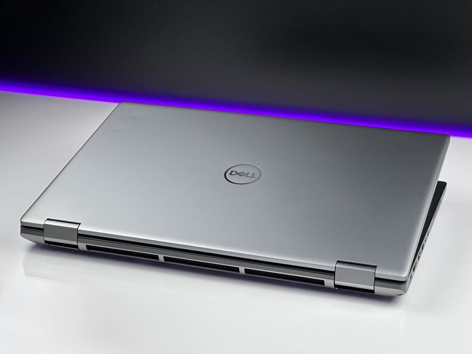 Laptop DELL Precision 7770 | i7-12850HX / FHD / RTX A5500 / US / FV23%