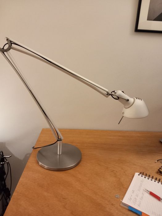 Lampa biurkowa Lumina Naomi